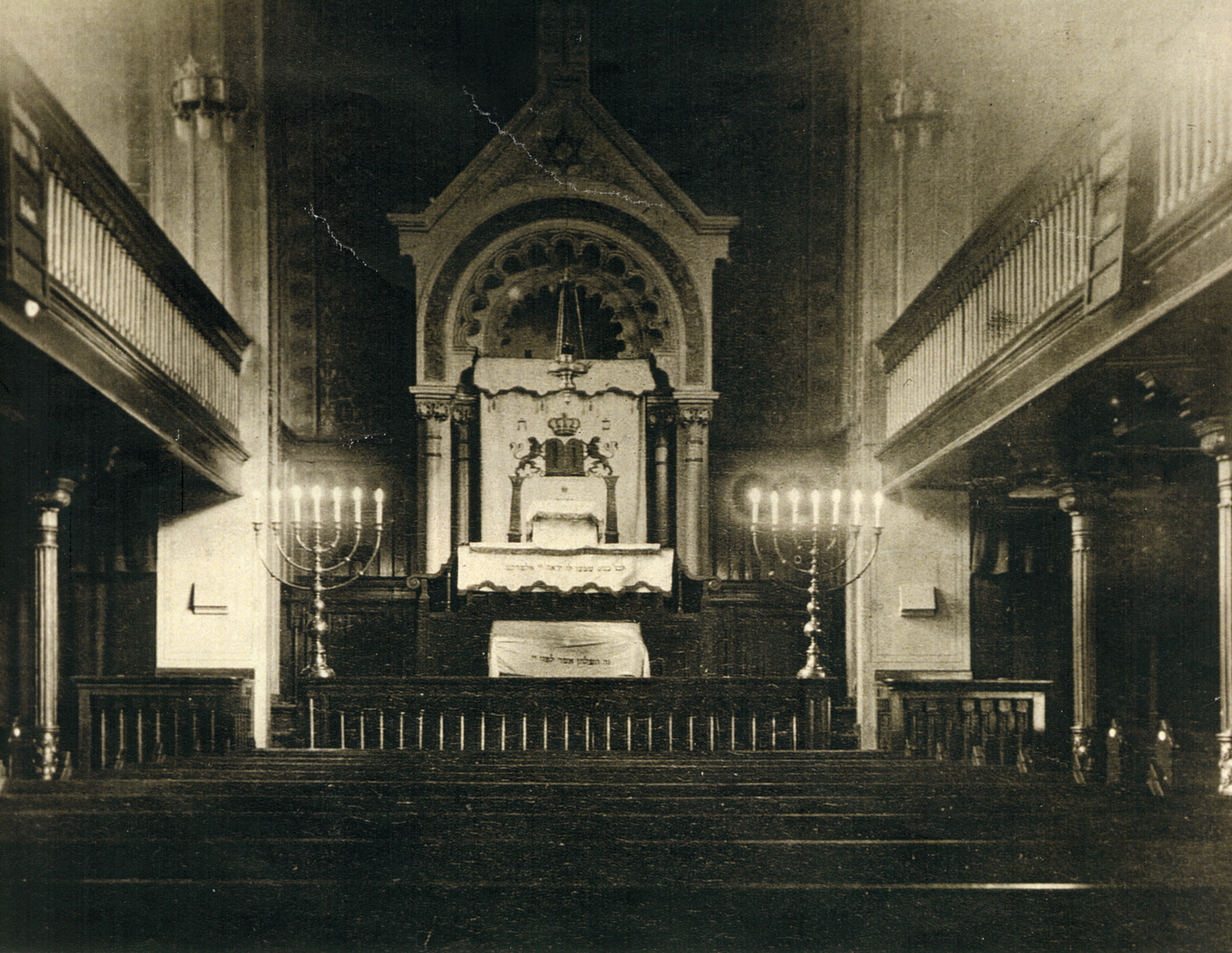 Innenansicht der Elberfelder Synagoge